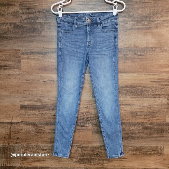 American Eagle Jeans 4 S Jegging Mid Rise Next Level Stretch Medium Light Wash - Picture 1 of 14